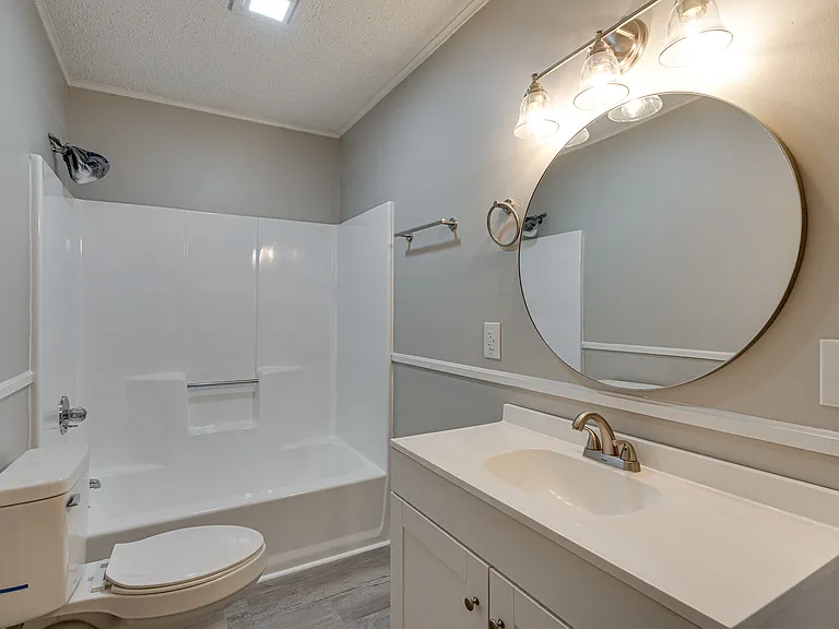 906 Hawthorne Ct — Photo 15