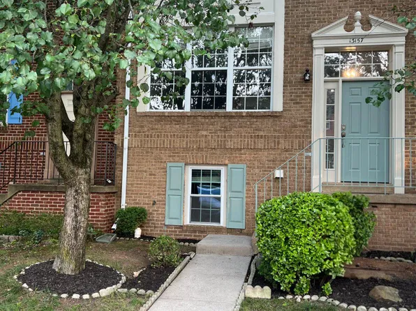 13157 Quail Creek Ln, Fairfax, VA 22033