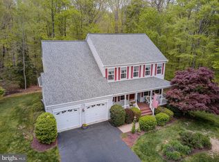 3040 Blackberry Ln, Prince Frederick, MD 20678