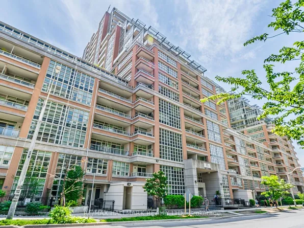 75 Liberty St #1004, Toronto, ON M6K 1Y4