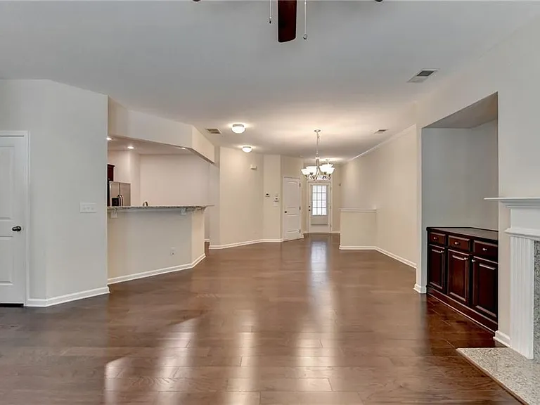 2152 Greencrest Cir — Photo 25