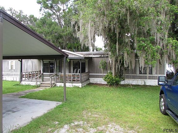5th image of 318 Crescent Lake Shore Dr