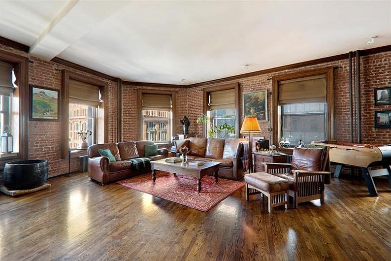 1st image of 50 W 13th St