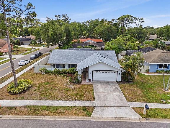 3rd image of 3052 Heron Pl