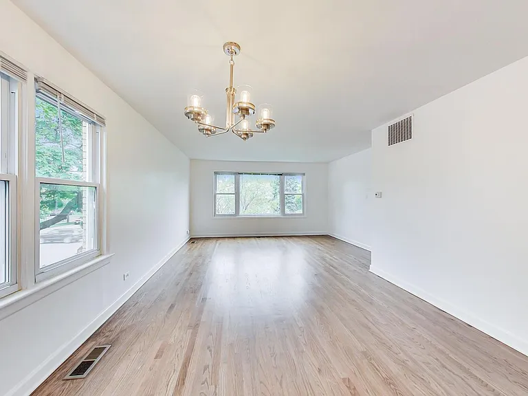 3333 Church St #2 — Photo 6