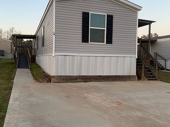 4th image of 10580 Sweetgum Ln #17