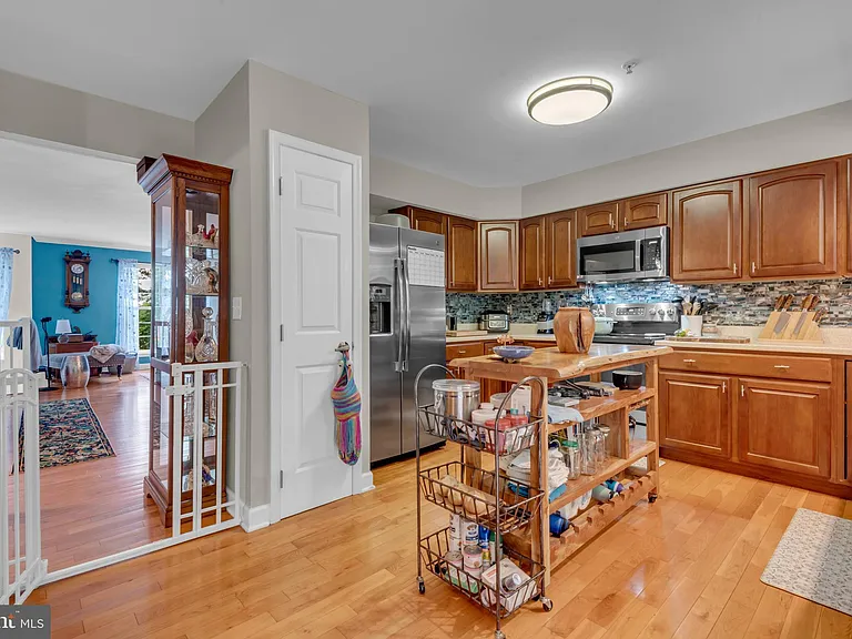 103 Quiet Waters Pl — Photo 14