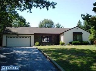 499 3rd St, Atco, NJ 08004