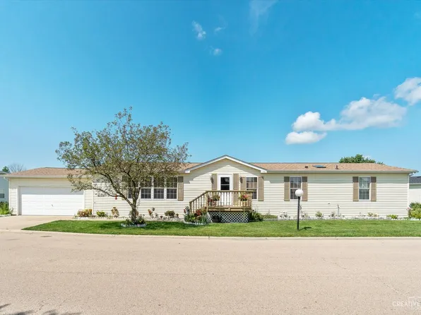 236 Meadowlark Ln, Sandwich, IL 60548