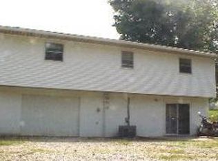 4305 Thomas Rd N, Bloomington, IN 47404