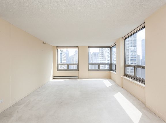 3rd image of 440 N Wabash Ave APT 4309