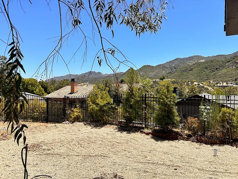 29767 Mulholland Hwy — Photo 17
