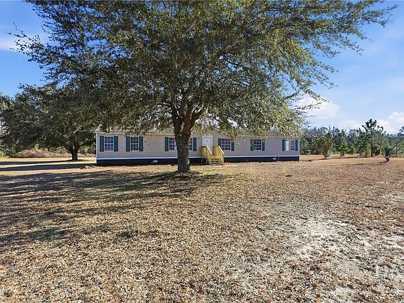 2nd image of 1899 Old Louisville Road