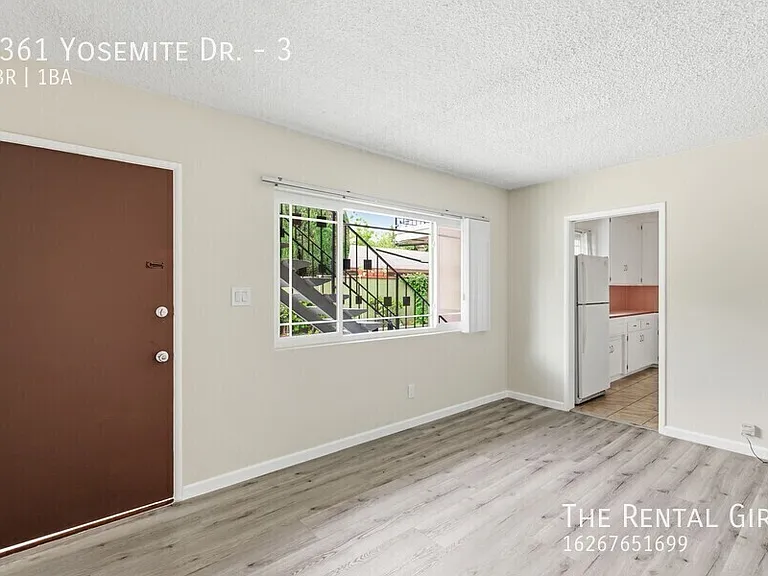 1361 Yosemite Dr #3 — Photo 3