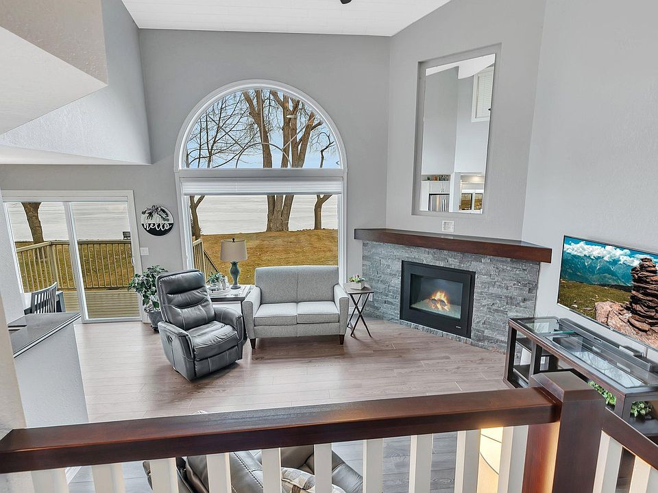 103 Harriet St Spicer MN Zillow