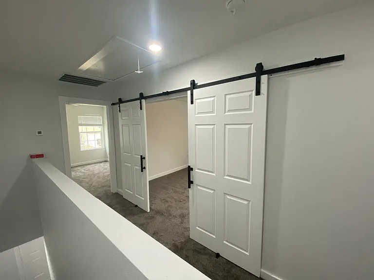 340 Sunnyside Dr #B — Photo 10