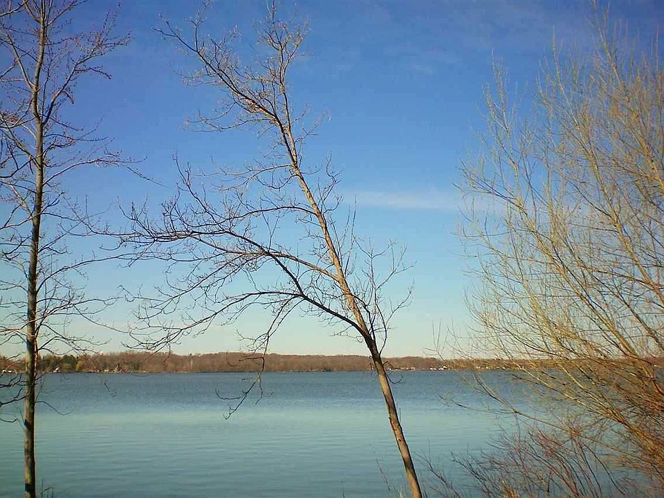 1st image of L7 Oak Dr