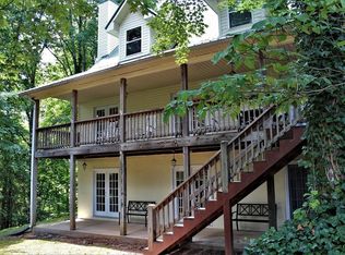 209 S Mallard St, Almond, NC 28702