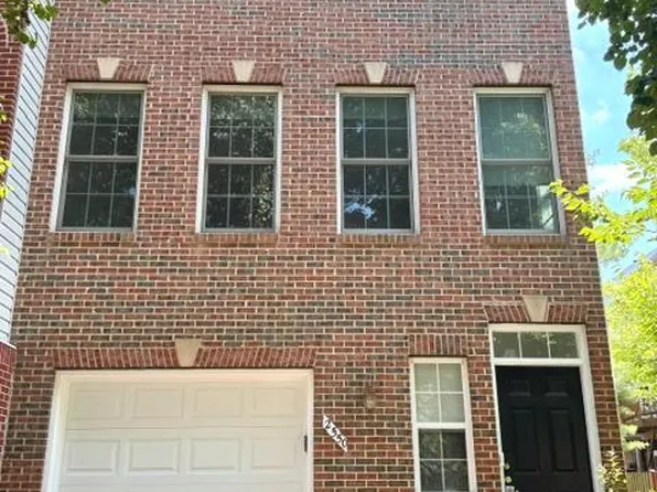 2550 James Madison Cir, Herndon, VA 20171