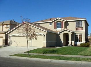 2236 Savona St, Los Banos, CA 93635
