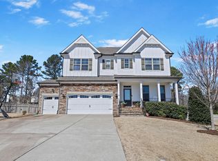 4913 Sunset Stream Dr, Fuquay Varina, NC 27526
