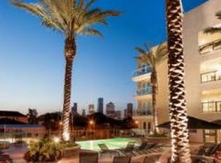 2412 Washington Ave, Houston, TX 77007