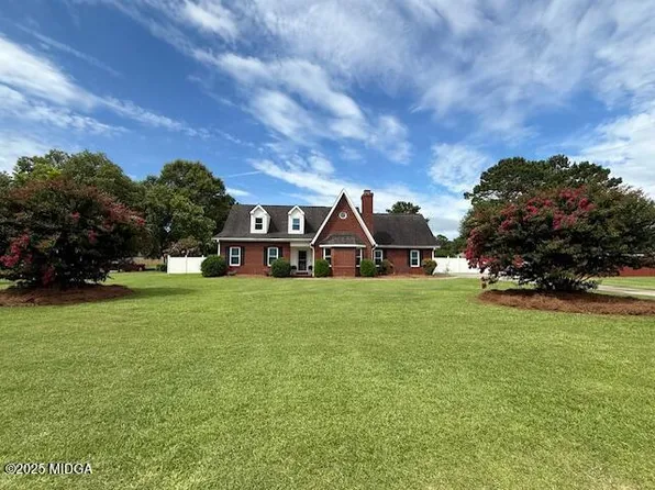 201 William D Evans Ct, Kathleen, GA 31047