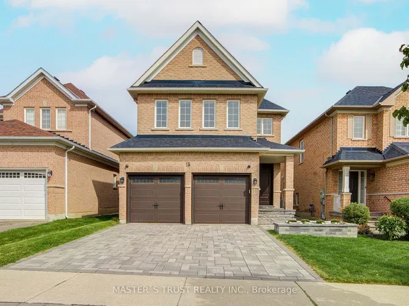 15 Mirando St, Richmond Hill, ON L4S 2W8