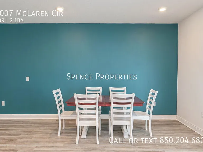 1007 McLaren Cir — Photo 11