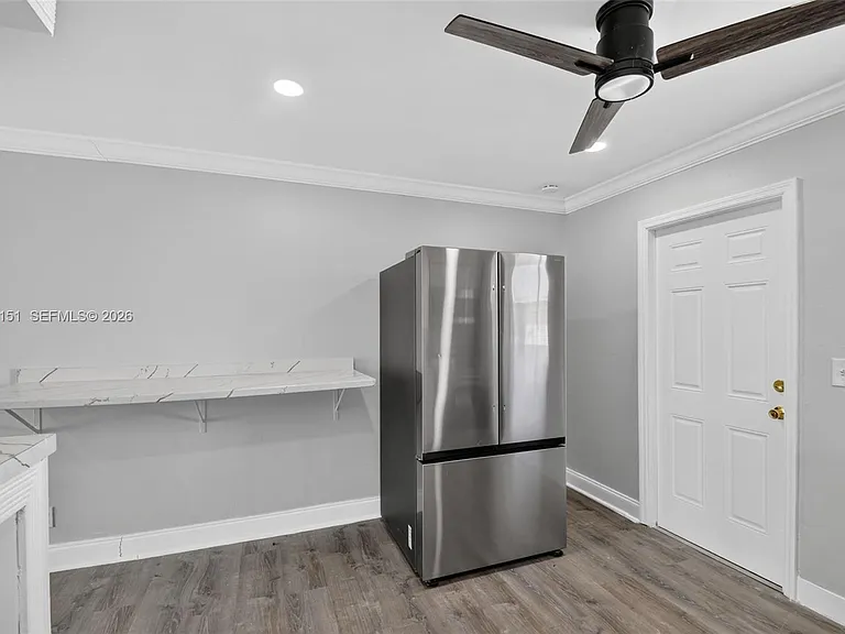 824 Bayberry Dr #824 — Photo 3