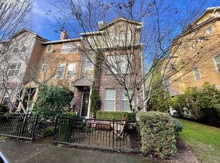 6023 NE Alder St, Hillsboro, OR