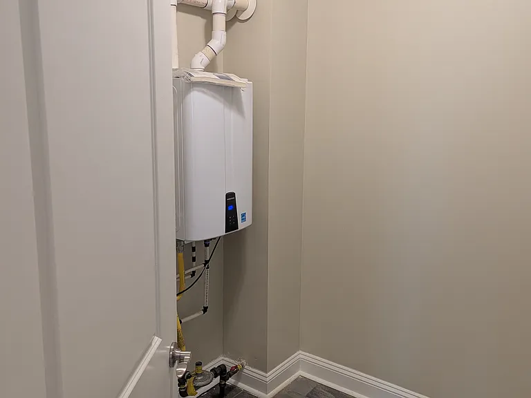138 Sunset Cir #102 — Photo 21