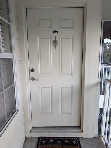 221 Lake Brook Cir #208 Photo 1