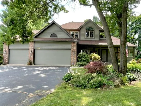 5243 Saddle Club Dr, Kalamazoo, MI 49009