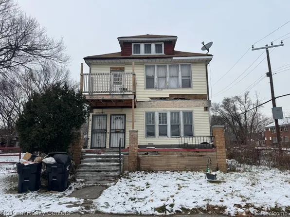 11881 Saint Patrick St, Detroit, MI 48205