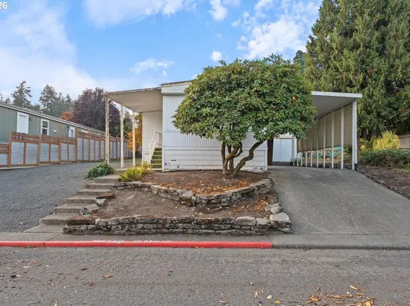11638 Kingfisher Ln NE, Aurora, OR 97002