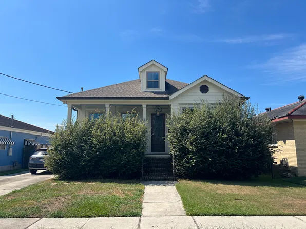 5530 Cameron Blvd, New Orleans, LA 70122