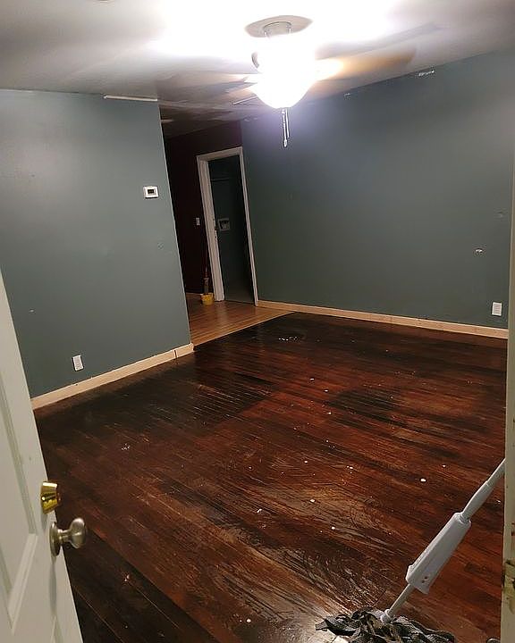 2nd image of 95 Wilson Hts