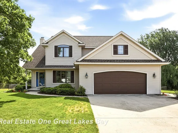 5375 Jillian Dr, Bay City, MI 48706