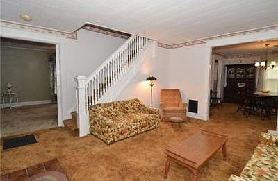 2nd image of 508 W Lawrence St