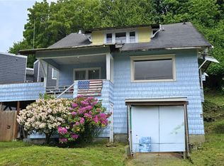 4126 Chilberg Ave SW, Seattle, WA 98116