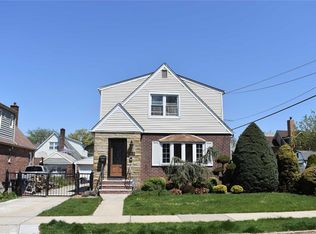 15035 28th Ave, Flushing, NY 11354