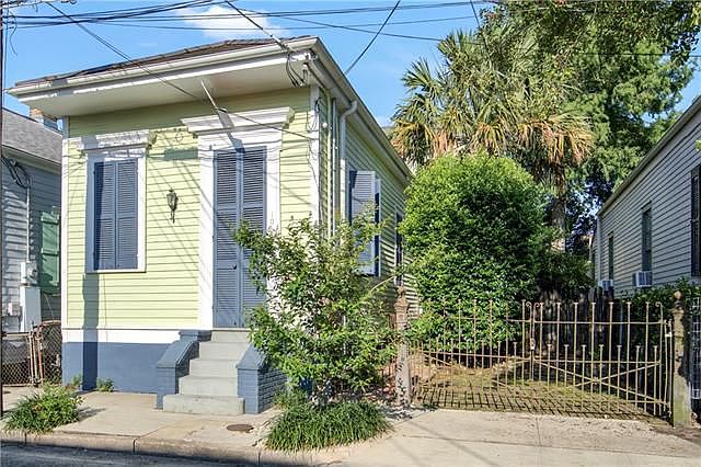 1st image of 1011 Piety St #A