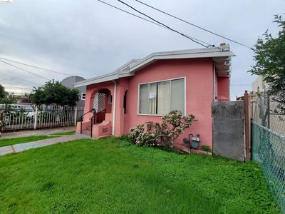 7805 Arthur St, Oakland, CA, 94605