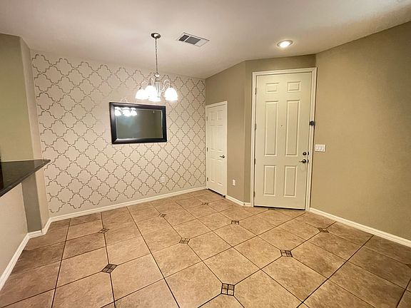3rd image of 11517 Belmont Lake Dr Building 102-34