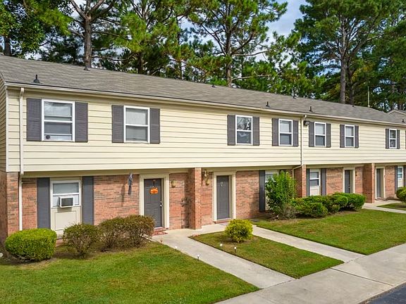 3rd image of 301 Village Dr #K4