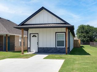 1820 SW North H Jones Ave, Lawton, OK 73501