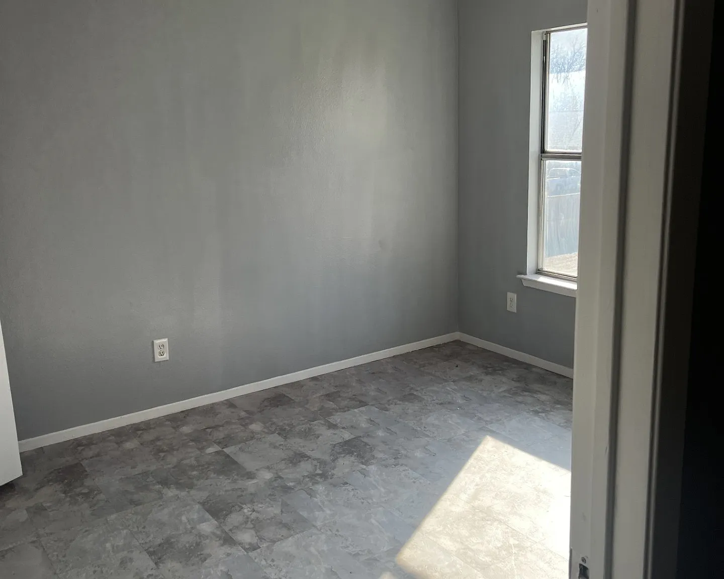 2 bed, 850 sqft, $935 — Photo 3