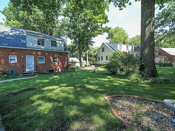 5th image of 24410 Oakhill Dr