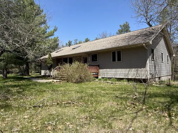 1675 13th Court, Friendship, WI 53934